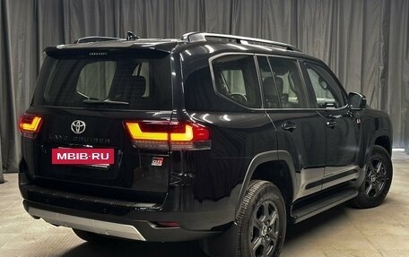 Toyota Land Cruiser, 2023 год, 13 200 000 рублей, 3 фотография