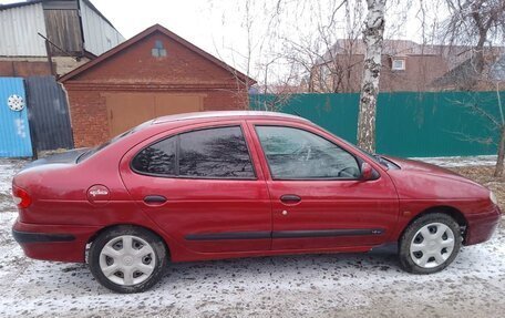 Renault Megane II, 2001 год, 300 000 рублей, 4 фотография