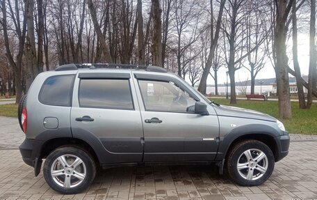 Chevrolet Niva I рестайлинг, 2012 год, 480 000 рублей, 10 фотография