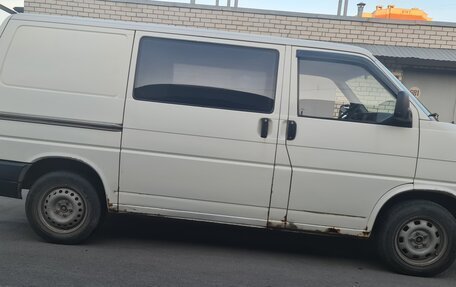 Volkswagen Transporter T4, 1994 год, 650 000 рублей, 2 фотография