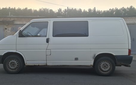 Volkswagen Transporter T4, 1994 год, 650 000 рублей, 3 фотография