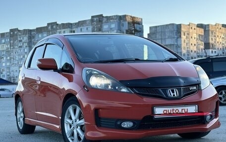 Honda Fit III, 2012 год, 920 000 рублей, 2 фотография