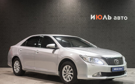 Toyota Camry, 2011 год, 1 755 000 рублей, 3 фотография