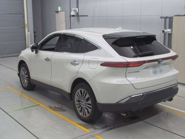 Toyota Harrier XU60 рестайлинг, 2020 год, 3 170 000 рублей, 4 фотография