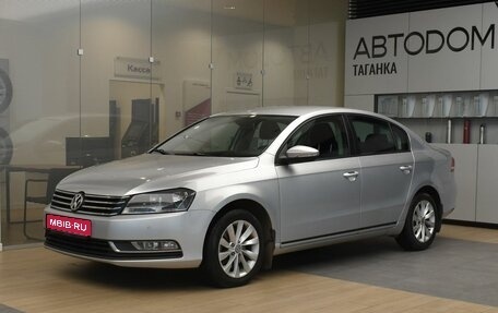 Volkswagen Passat B7, 2011 год, 1 070 000 рублей, 1 фотография