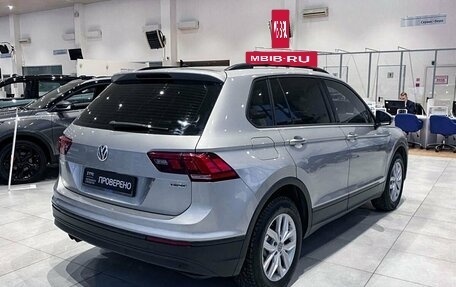 Volkswagen Tiguan II, 2019 год, 3 114 100 рублей, 6 фотография