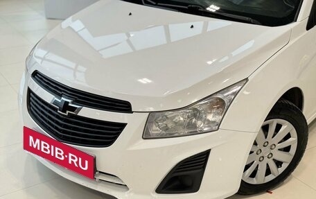 Chevrolet Cruze II, 2014 год, 829 500 рублей, 2 фотография