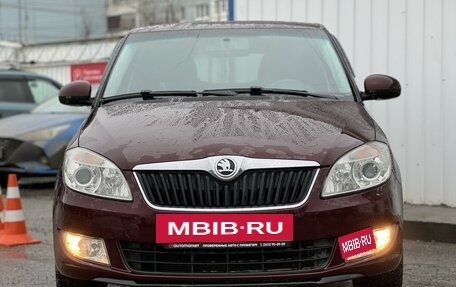 Skoda Fabia II, 2013 год, 800 000 рублей, 2 фотография