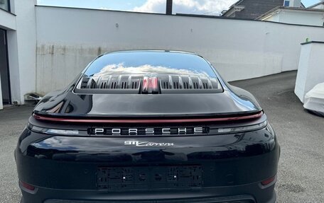 Porsche 911, 2024 год, 23 250 000 рублей, 9 фотография