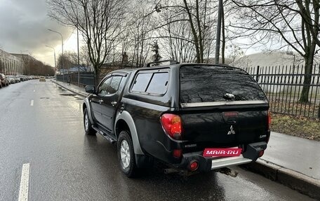 Mitsubishi L200 IV рестайлинг, 2014 год, 2 150 000 рублей, 2 фотография