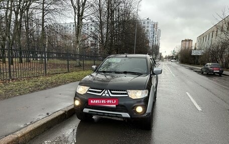 Mitsubishi L200 IV рестайлинг, 2014 год, 2 150 000 рублей, 4 фотография