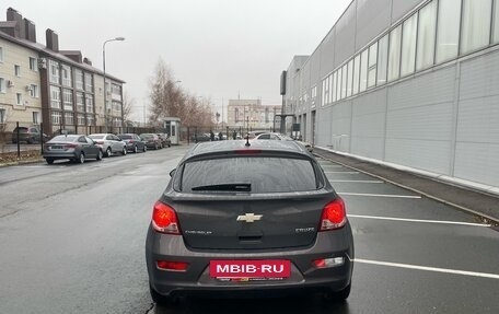 Chevrolet Cruze II, 2013 год, 900 000 рублей, 5 фотография