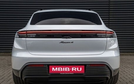 Porsche Macan, 2024 год, 14 100 000 рублей, 6 фотография