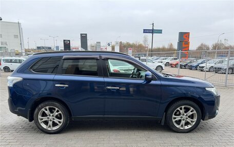 Mitsubishi Outlander III рестайлинг 3, 2013 год, 1 270 000 рублей, 4 фотография