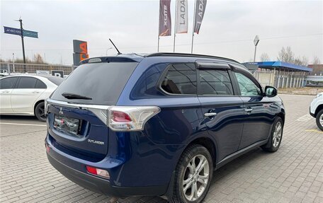 Mitsubishi Outlander III рестайлинг 3, 2013 год, 1 270 000 рублей, 5 фотография