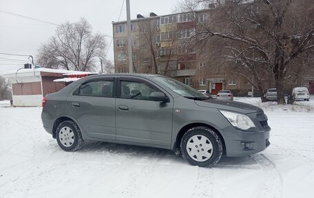 Chevrolet Cobalt II, 2013 год, 910 000 рублей, 2 фотография