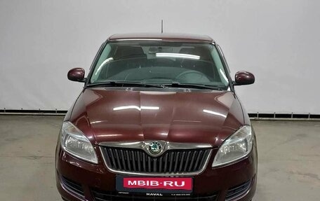 Skoda Fabia II, 2011 год, 670 000 рублей, 2 фотография