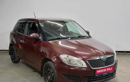 Skoda Fabia II, 2011 год, 670 000 рублей, 3 фотография