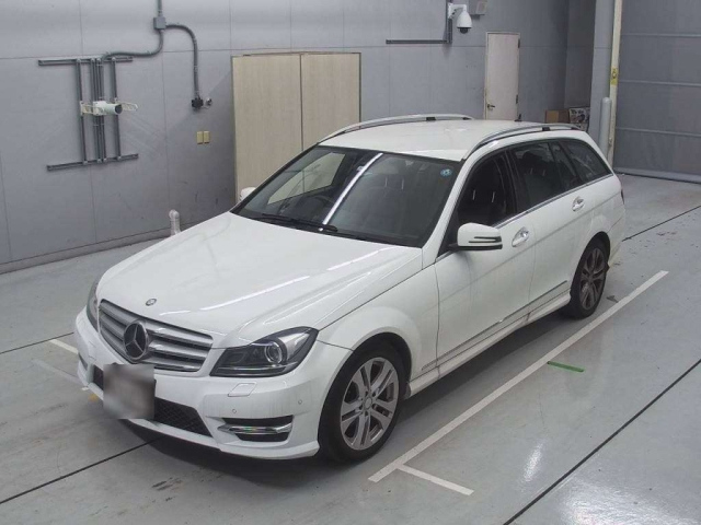 Mercedes-Benz C-Класс W204 рестайлинг, 2013 год, 1 200 000 рублей, 2 фотография