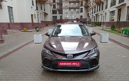 Toyota Camry, 2021 год, 3 650 000 рублей, 11 фотография