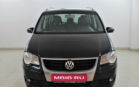 Volkswagen Touran III, 2007 год, 725 000 рублей, 2 фотография