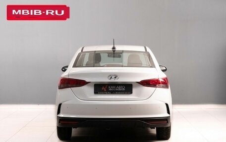 Hyundai Solaris II рестайлинг, 2021 год, 1 750 000 рублей, 5 фотография