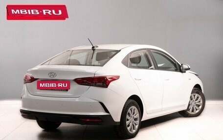 Hyundai Solaris II рестайлинг, 2021 год, 1 750 000 рублей, 3 фотография