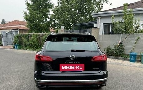 Volkswagen Touareg III, 2021 год, 5 600 000 рублей, 4 фотография