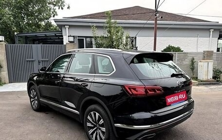 Volkswagen Touareg III, 2021 год, 5 600 000 рублей, 5 фотография