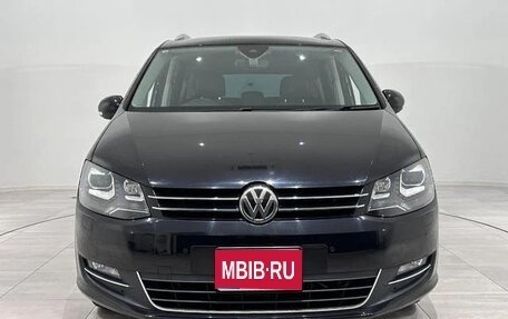 Volkswagen Sharan II, 2016 год, 1 300 000 рублей, 1 фотография