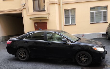 Toyota Camry, 2011 год, 950 000 рублей, 4 фотография