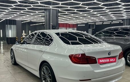 BMW 5 серия, 2013 год, 1 900 000 рублей, 2 фотография