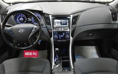 Hyundai Sonata VI, 2012 год, 1 049 000 рублей, 14 фотография