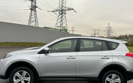 Toyota RAV4, 2013 год, 1 850 000 рублей, 4 фотография