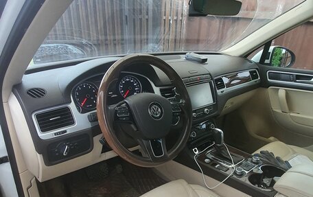 Volkswagen Touareg III, 2016 год, 3 780 000 рублей, 9 фотография