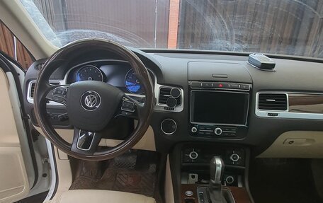 Volkswagen Touareg III, 2016 год, 3 780 000 рублей, 10 фотография