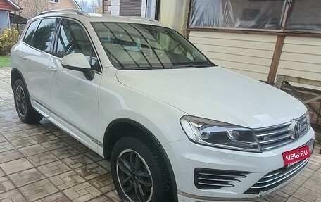 Volkswagen Touareg III, 2016 год, 3 780 000 рублей, 5 фотография