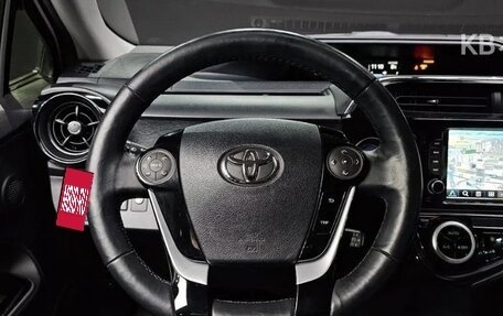 Toyota Prius c I, 2021 год, 1 568 464 рублей, 8 фотография