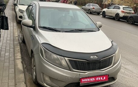 KIA Rio III рестайлинг, 2011 год, 600 000 рублей, 2 фотография