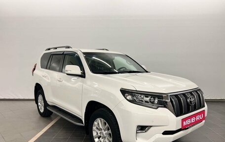 Toyota Land Cruiser Prado 150 рестайлинг 2, 2018 год, 5 099 000 рублей, 7 фотография