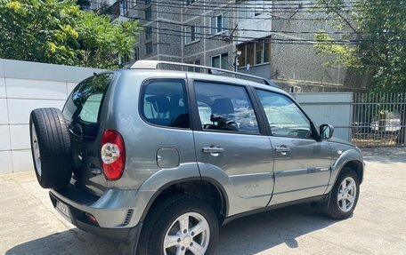 Chevrolet Niva I рестайлинг, 2016 год, 850 000 рублей, 4 фотография