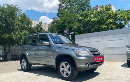 Chevrolet Niva I рестайлинг, 2016 год, 850 000 рублей, 3 фотография