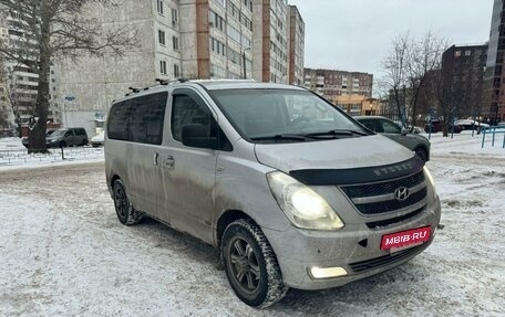 Hyundai Grand Starex Grand Starex I рестайлинг 2, 2008 год, 850 000 рублей, 2 фотография