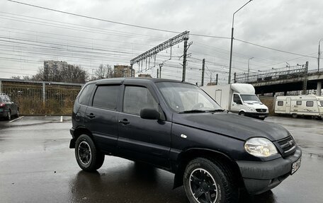 Chevrolet Niva I рестайлинг, 2004 год, 245 000 рублей, 5 фотография