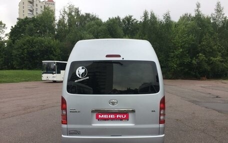 Toyota HiAce H200, 2012 год, 3 150 000 рублей, 4 фотография