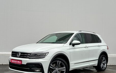 Volkswagen Tiguan II, 2019 год, 4 197 800 рублей, 1 фотография