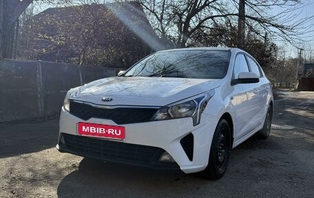 KIA Rio IV, 2021 год, 1 530 000 рублей, 3 фотография