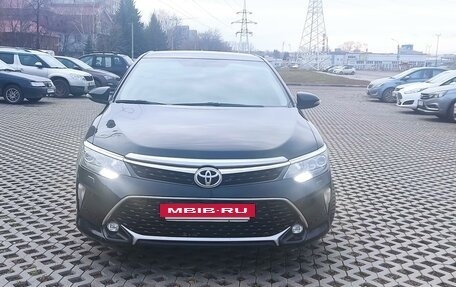 Toyota Camry, 2017 год, 2 680 000 рублей, 17 фотография