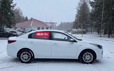 KIA Rio IV, 2019 год, 1 299 000 рублей, 8 фотография