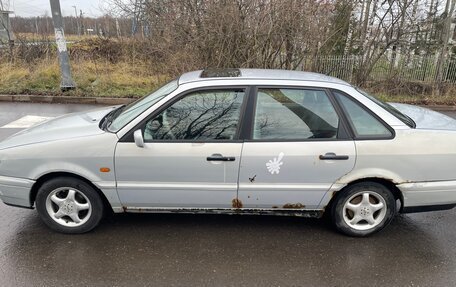 Volkswagen Passat B4, 1994 год, 142 000 рублей, 3 фотография